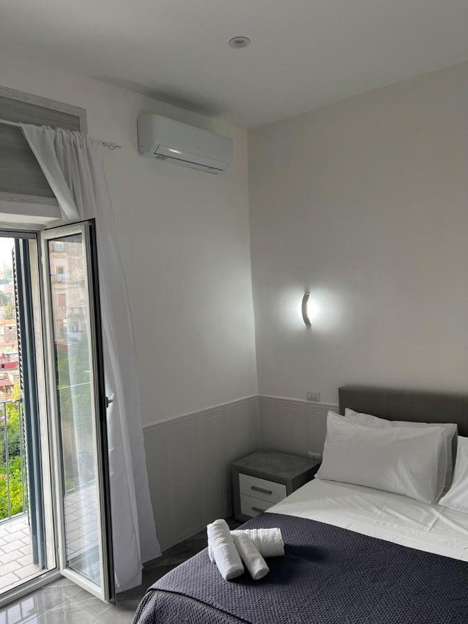 Casa Aurora Apartment เนเปิลส์ ภายนอก รูปภาพ